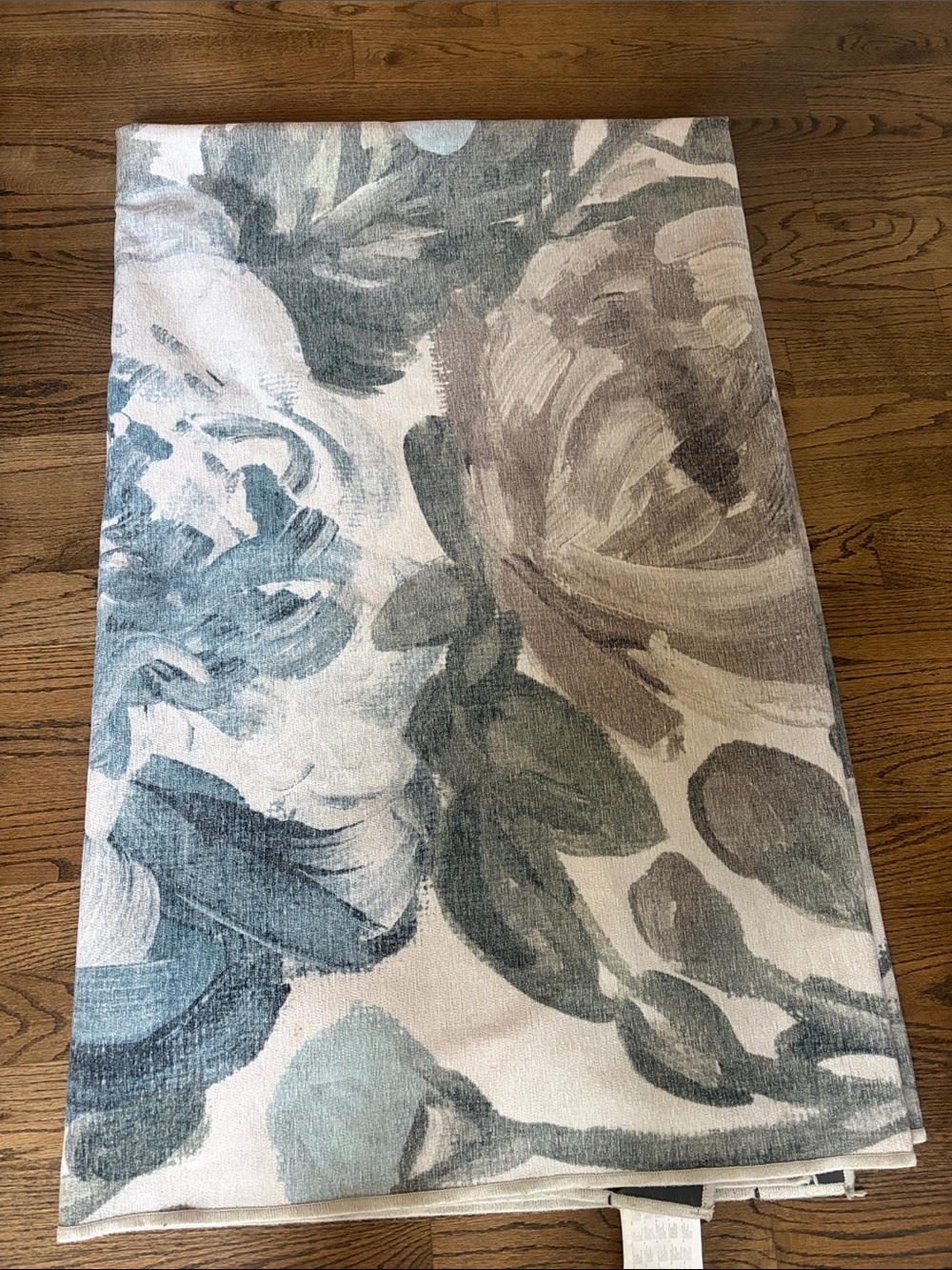 Ruggable 8 x 10 Floral Watercolor Area Rug - Blue, Gray, Tan